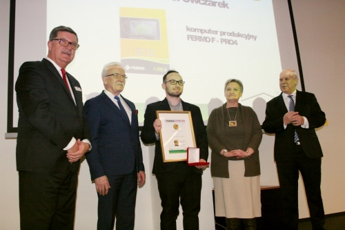 Gold medal for the F-PRO 4 industrial computer