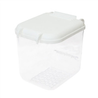 Bath tub swimming pool for parrots and indoor canaries