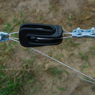 Universal starter corner insulator for fencing for any posts