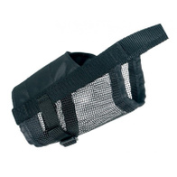 Nylon dog muzzle with S mesh