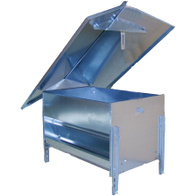 Stationary external feeder with dispenser 100 liters