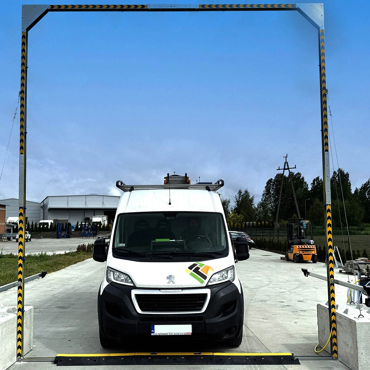 FERMO INOX stainless steel drive-through vehicle disinfection gate